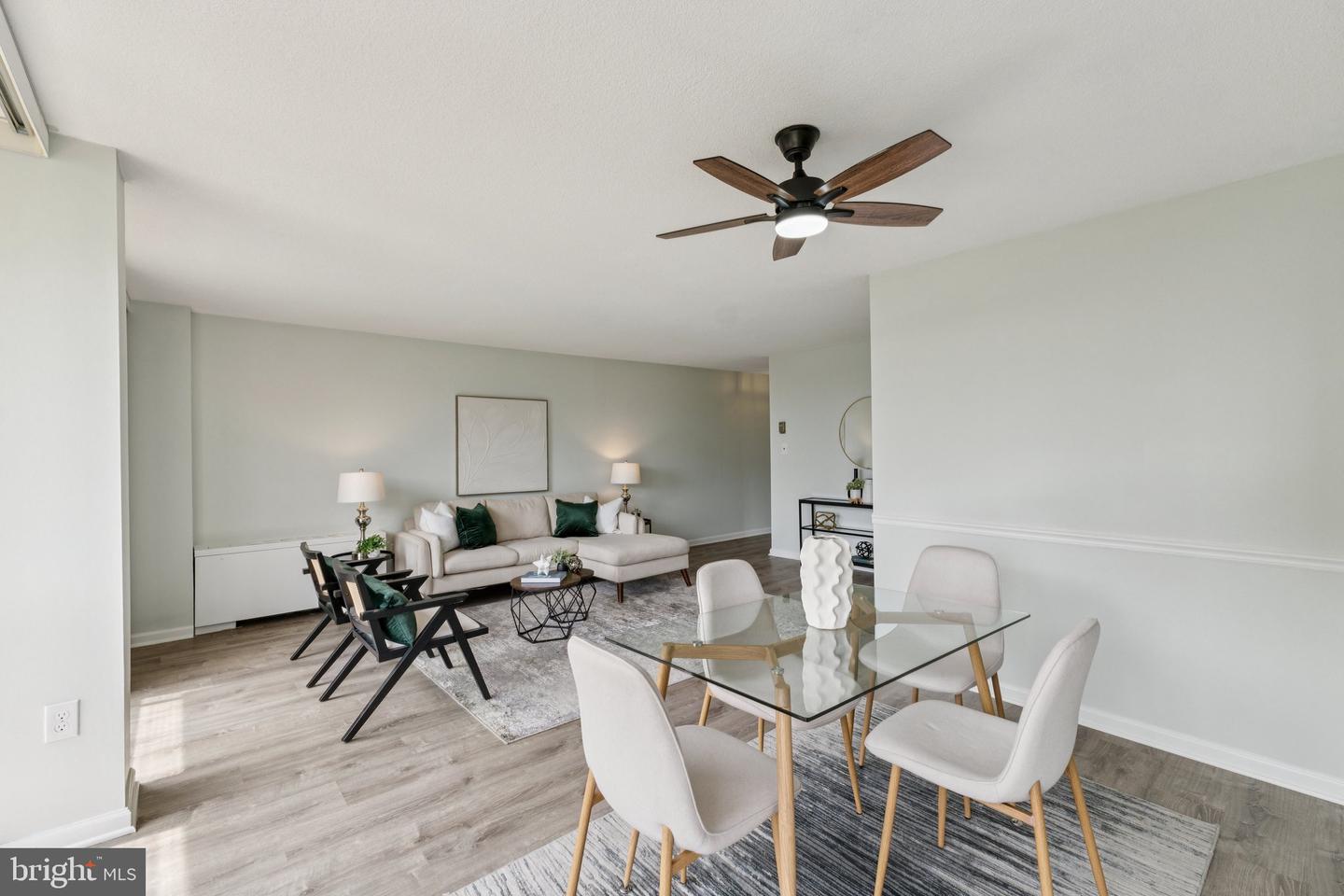 4600 S FOUR MILE RUN DR #526, ARLINGTON, Virginia 22204, 1 Bedroom Bedrooms, ,1 BathroomBathrooms,Residential,For sale,4600 S FOUR MILE RUN DR #526,VAAR2059208 MLS # VAAR2059208