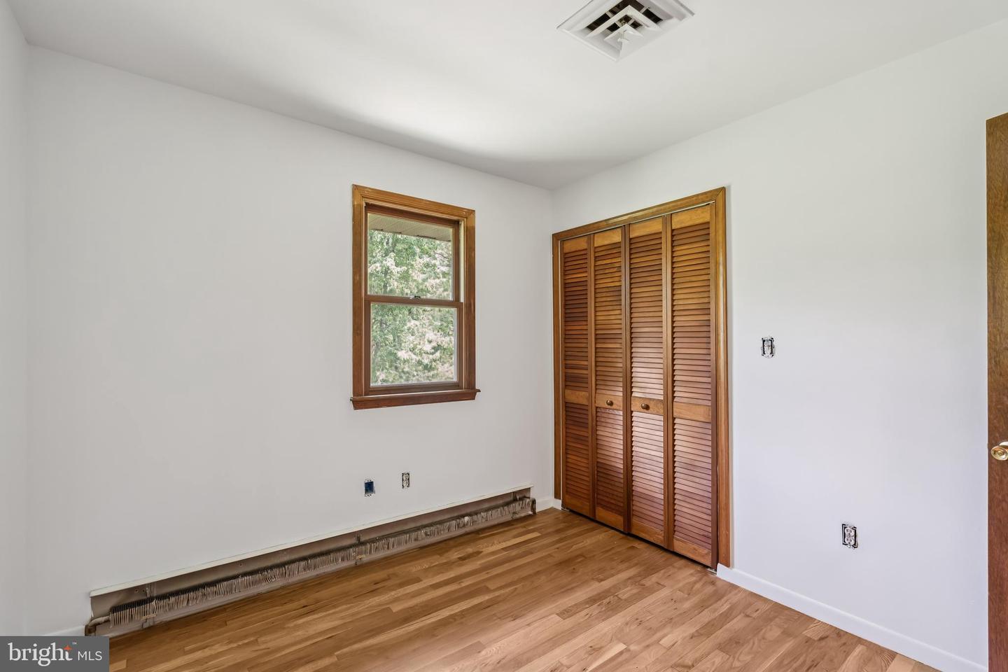 8030 KETTLE RUN CT, CATLETT, Virginia 20119, 4 Bedrooms Bedrooms, ,3 BathroomsBathrooms,Residential,For sale,8030 KETTLE RUN CT,VAFQ2017034 MLS # VAFQ2017034
