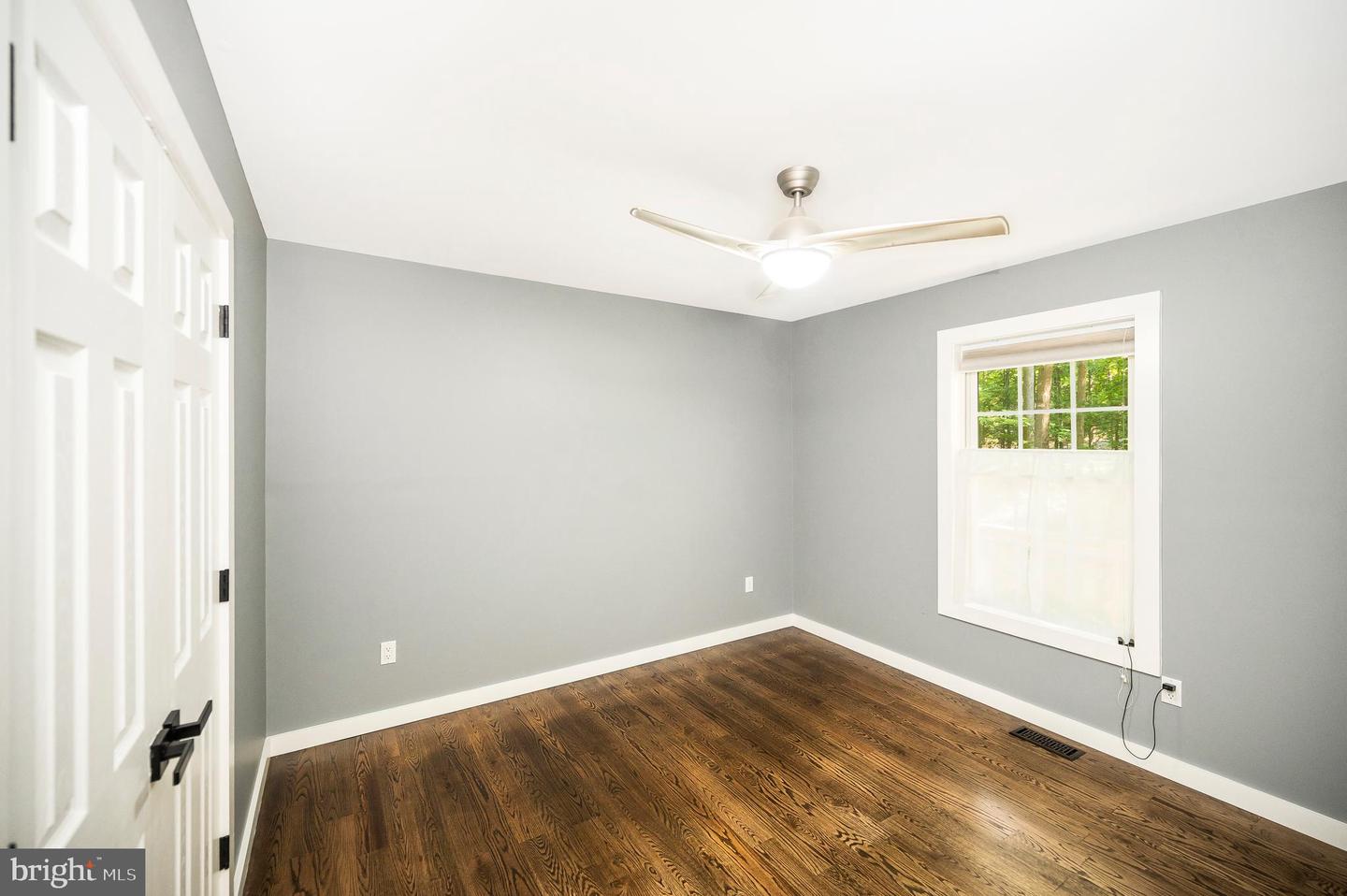 14906 LAUREL POINT LN, SPOTSYLVANIA, Virginia 22551, 4 Bedrooms Bedrooms, ,4 BathroomsBathrooms,Residential,For sale,14906 LAUREL POINT LN,VASP2033940 MLS # VASP2033940
