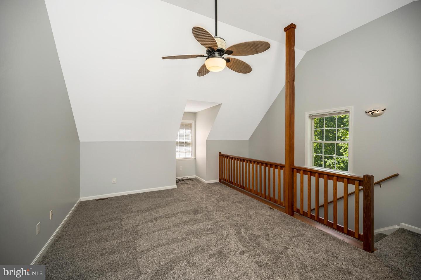 14906 LAUREL POINT LN, SPOTSYLVANIA, Virginia 22551, 4 Bedrooms Bedrooms, ,4 BathroomsBathrooms,Residential,For sale,14906 LAUREL POINT LN,VASP2033940 MLS # VASP2033940
