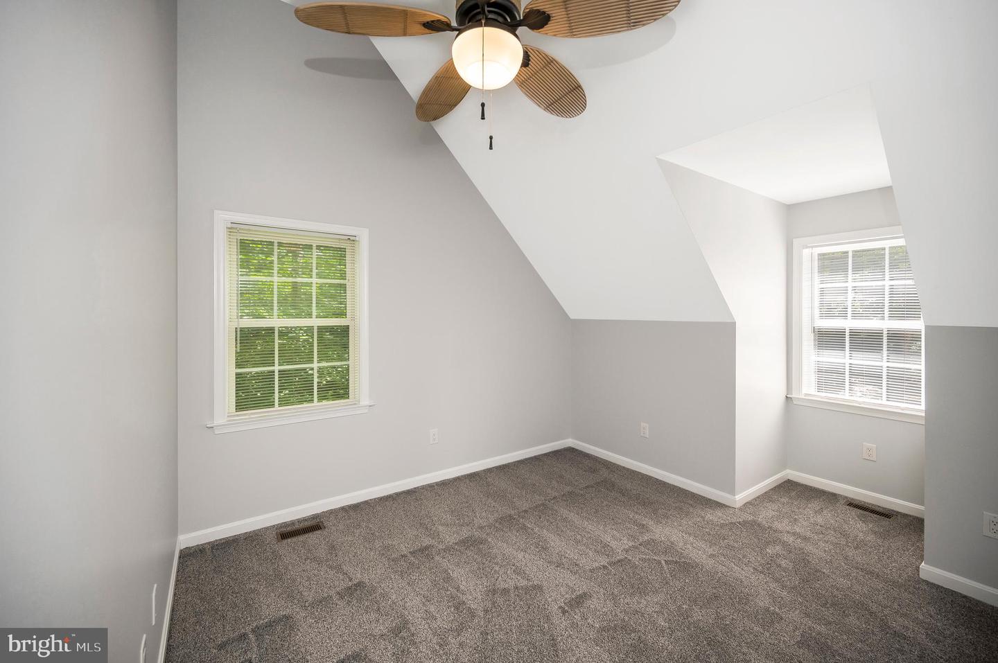 14906 LAUREL POINT LN, SPOTSYLVANIA, Virginia 22551, 4 Bedrooms Bedrooms, ,4 BathroomsBathrooms,Residential,For sale,14906 LAUREL POINT LN,VASP2033940 MLS # VASP2033940