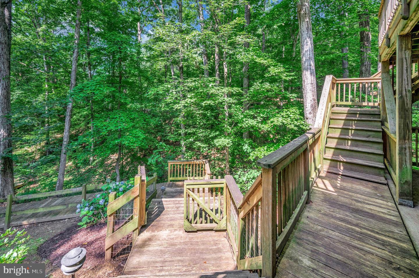14906 LAUREL POINT LN, SPOTSYLVANIA, Virginia 22551, 4 Bedrooms Bedrooms, ,4 BathroomsBathrooms,Residential,For sale,14906 LAUREL POINT LN,VASP2033940 MLS # VASP2033940