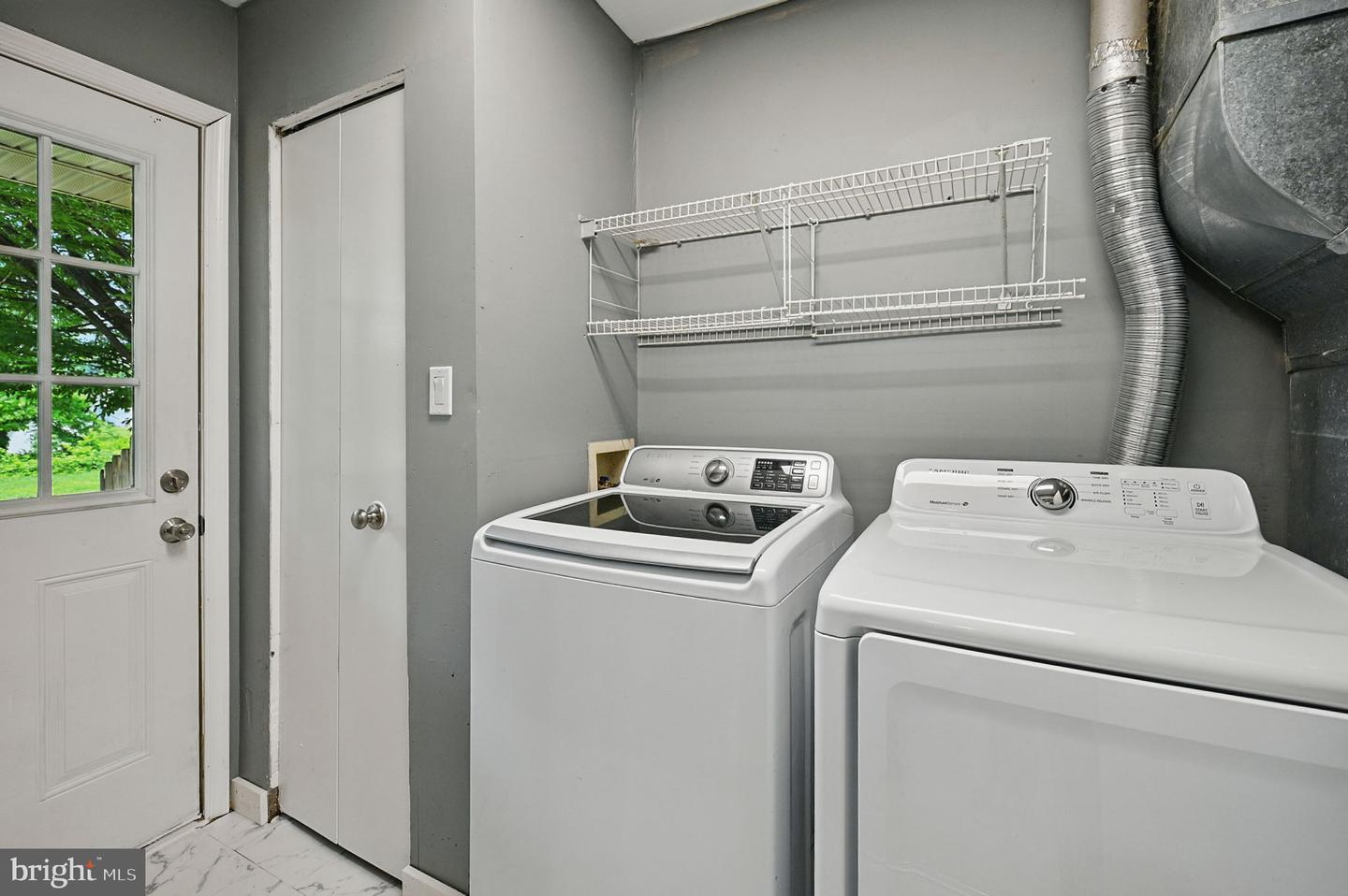 403 S 11TH ST, PURCELLVILLE, Virginia 20132, 3 Bedrooms Bedrooms, ,1 BathroomBathrooms,Residential,For sale,403 S 11TH ST,VALO2099510 MLS # VALO2099510