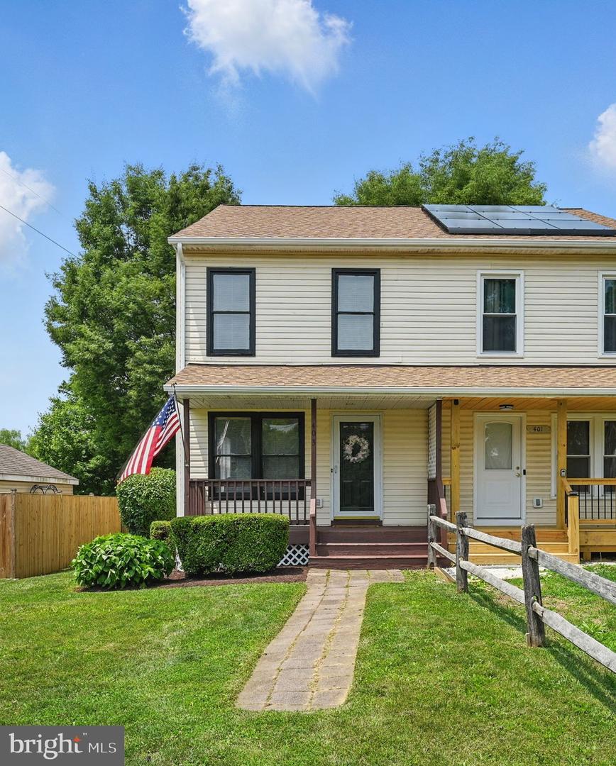 403 S 11TH ST, PURCELLVILLE, Virginia 20132, 3 Bedrooms Bedrooms, ,1 BathroomBathrooms,Residential,For sale,403 S 11TH ST,VALO2099510 MLS # VALO2099510