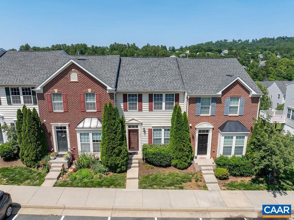 1966 ASHEVILLE DR, CHARLOTTESVILLE, Virginia 22911, 3 Bedrooms Bedrooms, ,2 BathroomsBathrooms,Residential,For sale,1966 ASHEVILLE DR,665700 MLS # 665700