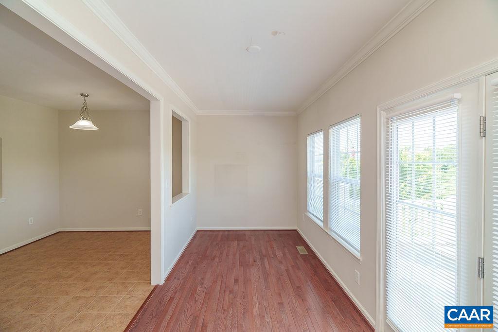 1966 ASHEVILLE DR, CHARLOTTESVILLE, Virginia 22911, 3 Bedrooms Bedrooms, ,2 BathroomsBathrooms,Residential,For sale,1966 ASHEVILLE DR,665700 MLS # 665700
