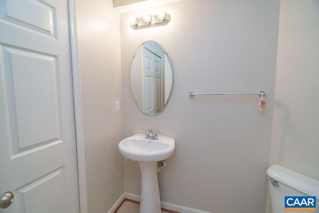 1966 ASHEVILLE DR, CHARLOTTESVILLE, Virginia 22911, 3 Bedrooms Bedrooms, ,2 BathroomsBathrooms,Residential,For sale,1966 ASHEVILLE DR,665700 MLS # 665700