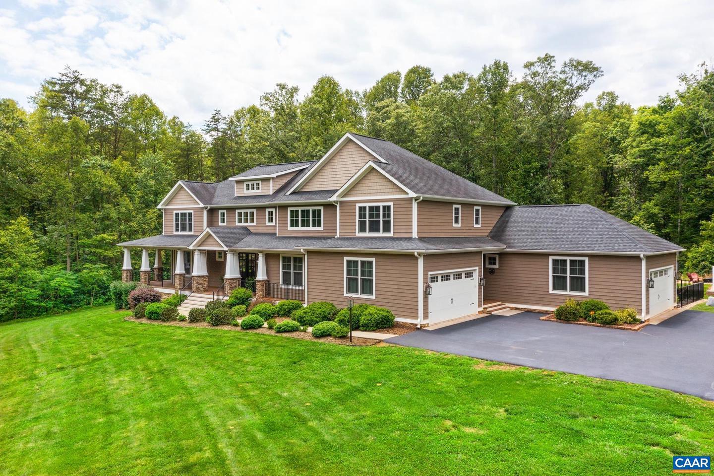 3288 HARDWARE RIVER RD, CHARLOTTESVILLE, Virginia 22903, 6 Bedrooms Bedrooms, ,4 BathroomsBathrooms,Residential,For sale,3288 HARDWARE RIVER RD,665702 MLS # 665702