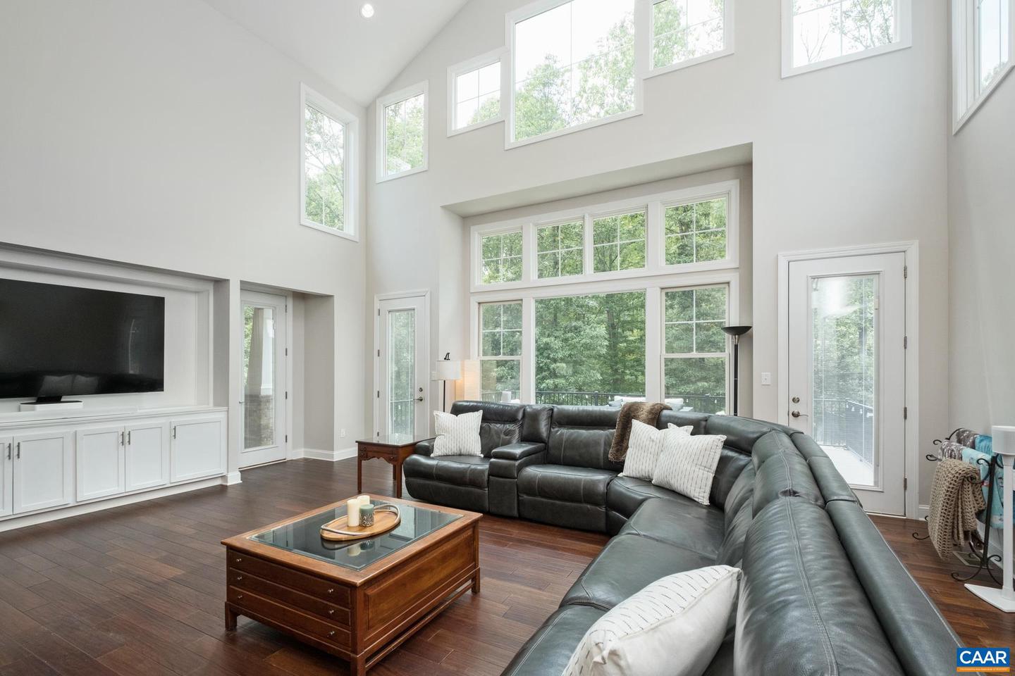 3288 HARDWARE RIVER RD, CHARLOTTESVILLE, Virginia 22903, 6 Bedrooms Bedrooms, ,4 BathroomsBathrooms,Residential,For sale,3288 HARDWARE RIVER RD,665702 MLS # 665702