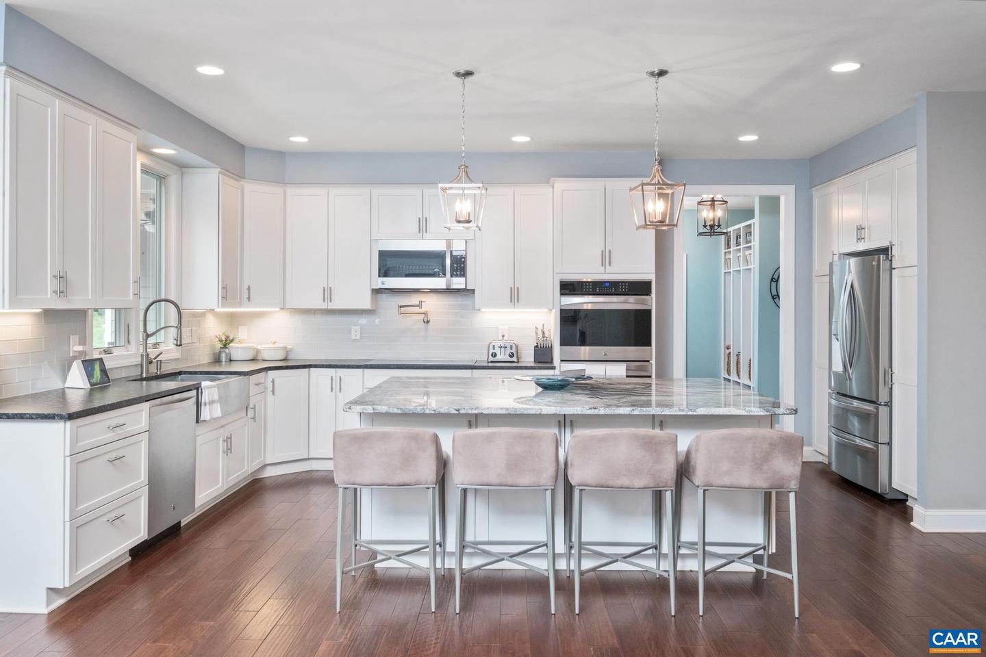 3288 HARDWARE RIVER RD, CHARLOTTESVILLE, Virginia 22903, 6 Bedrooms Bedrooms, ,4 BathroomsBathrooms,Residential,For sale,3288 HARDWARE RIVER RD,665702 MLS # 665702