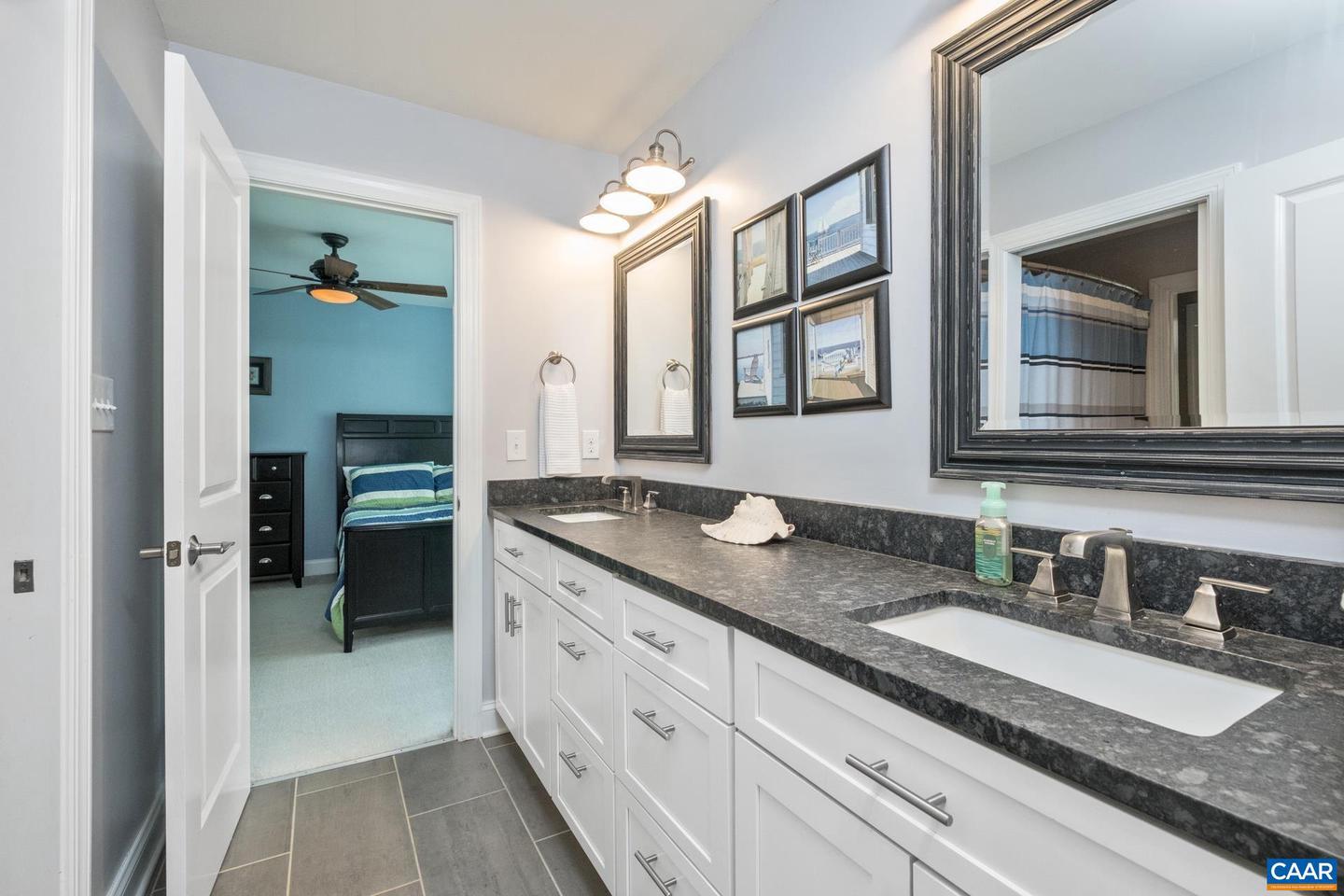 3288 HARDWARE RIVER RD, CHARLOTTESVILLE, Virginia 22903, 6 Bedrooms Bedrooms, ,4 BathroomsBathrooms,Residential,For sale,3288 HARDWARE RIVER RD,665702 MLS # 665702