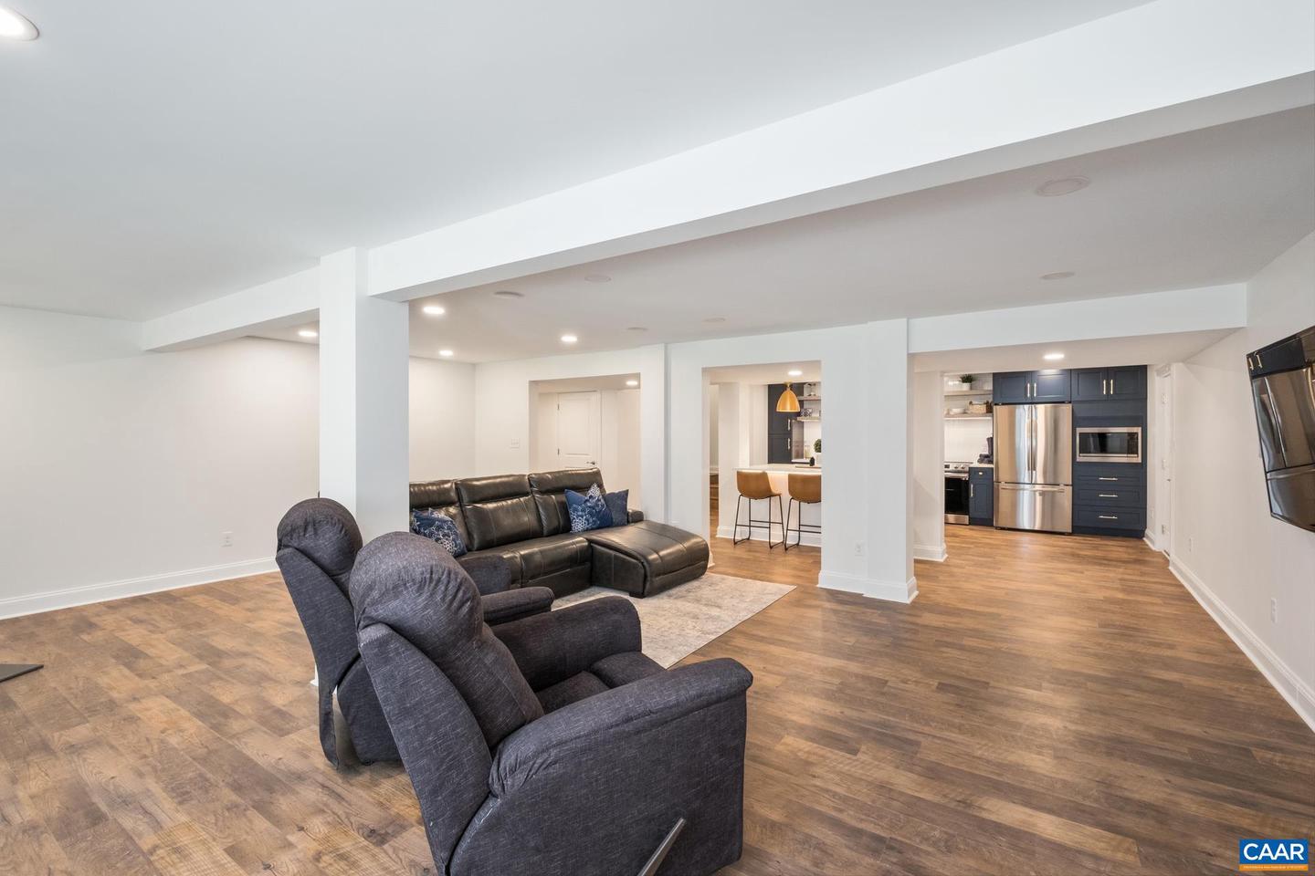 3288 HARDWARE RIVER RD, CHARLOTTESVILLE, Virginia 22903, 6 Bedrooms Bedrooms, ,4 BathroomsBathrooms,Residential,For sale,3288 HARDWARE RIVER RD,665702 MLS # 665702