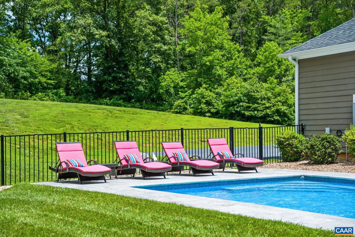 3288 HARDWARE RIVER RD, CHARLOTTESVILLE, Virginia 22903, 6 Bedrooms Bedrooms, ,4 BathroomsBathrooms,Residential,For sale,3288 HARDWARE RIVER RD,665702 MLS # 665702