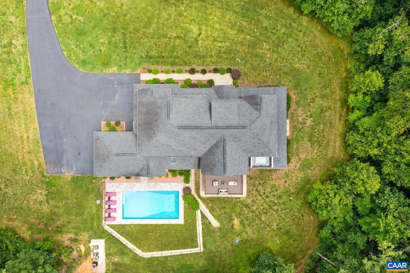 3288 HARDWARE RIVER RD, CHARLOTTESVILLE, Virginia 22903, 6 Bedrooms Bedrooms, ,4 BathroomsBathrooms,Residential,For sale,3288 HARDWARE RIVER RD,665702 MLS # 665702