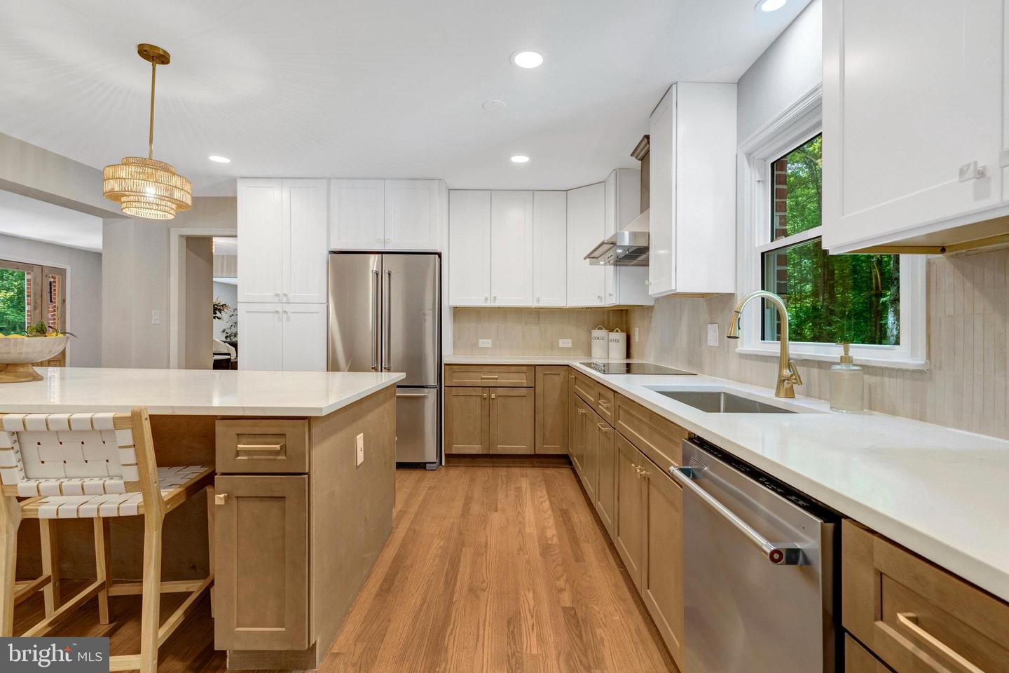 7807 WILLOWBROOK RD, FAIRFAX STATION, Virginia 22039, 4 Bedrooms Bedrooms, ,5 BathroomsBathrooms,Residential,For sale,7807 WILLOWBROOK RD,VAFX2247222 MLS # VAFX2247222