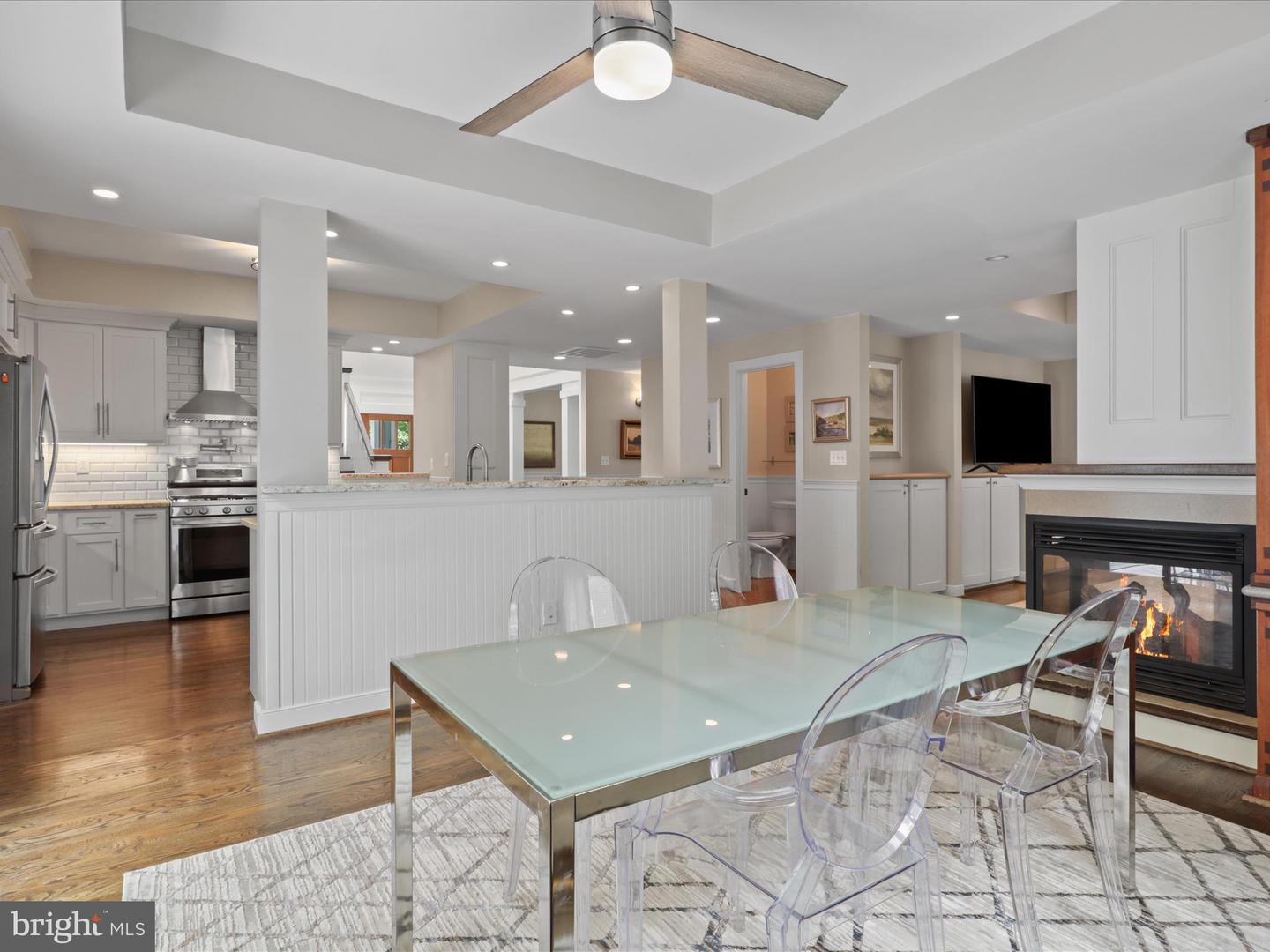 2646 WOODLEY PL, FALLS CHURCH, Virginia 22046, 5 Bedrooms Bedrooms, ,4 BathroomsBathrooms,Residential,For sale,2646 WOODLEY PL,VAFX2247296 MLS # VAFX2247296
