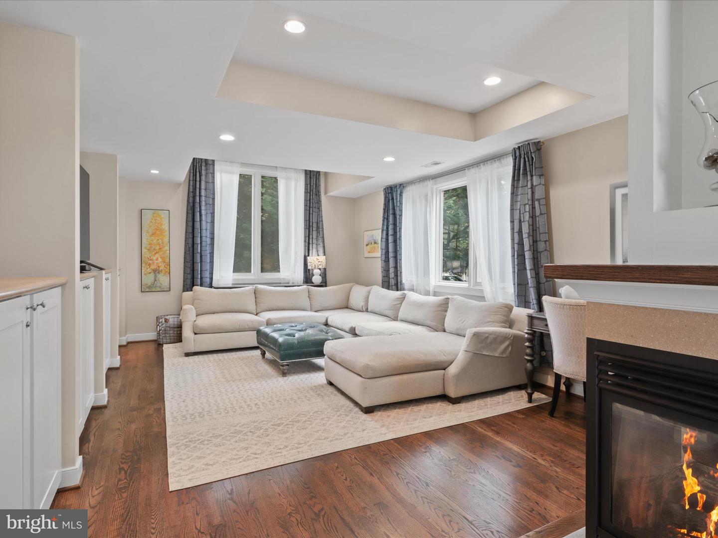 2646 WOODLEY PL, FALLS CHURCH, Virginia 22046, 5 Bedrooms Bedrooms, ,4 BathroomsBathrooms,Residential,For sale,2646 WOODLEY PL,VAFX2247296 MLS # VAFX2247296