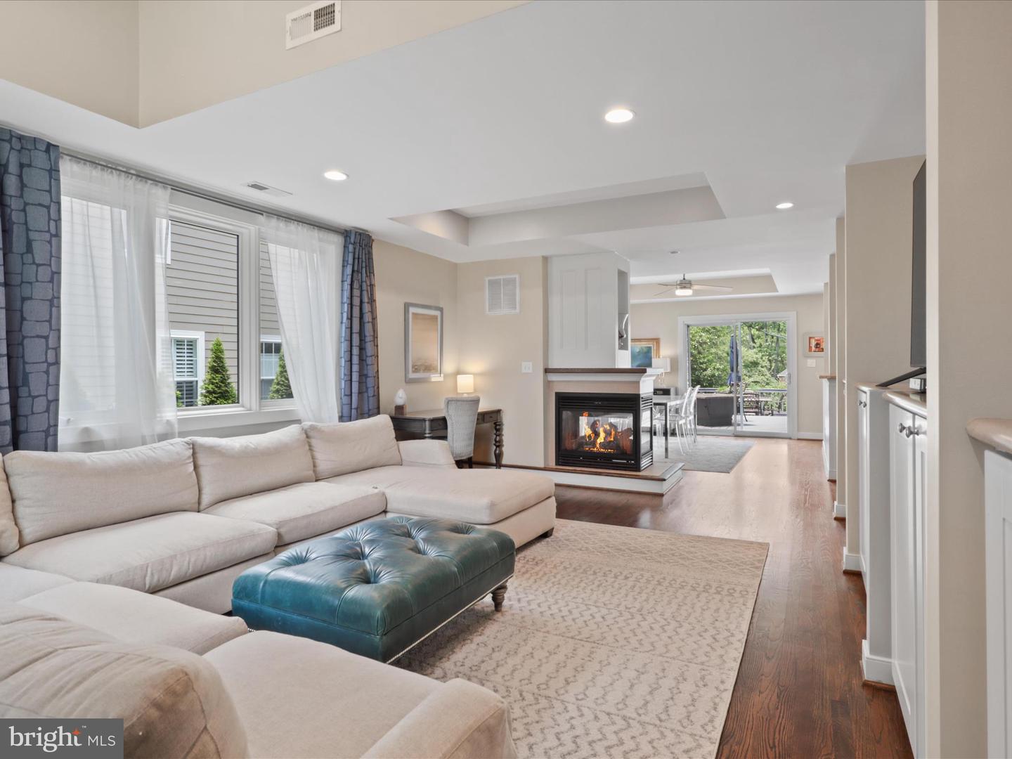 2646 WOODLEY PL, FALLS CHURCH, Virginia 22046, 5 Bedrooms Bedrooms, ,4 BathroomsBathrooms,Residential,For sale,2646 WOODLEY PL,VAFX2247296 MLS # VAFX2247296