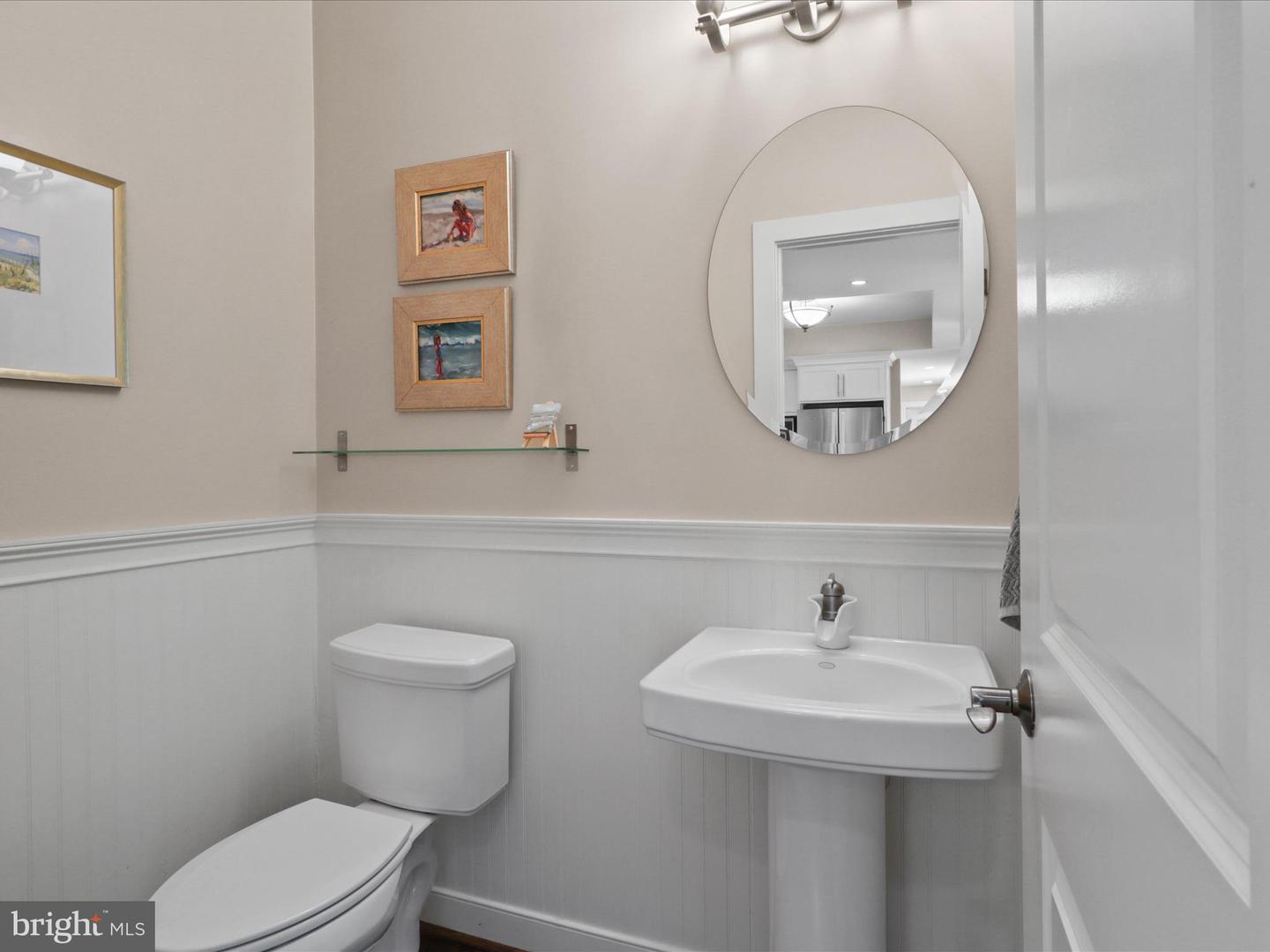 2646 WOODLEY PL, FALLS CHURCH, Virginia 22046, 5 Bedrooms Bedrooms, ,4 BathroomsBathrooms,Residential,For sale,2646 WOODLEY PL,VAFX2247296 MLS # VAFX2247296