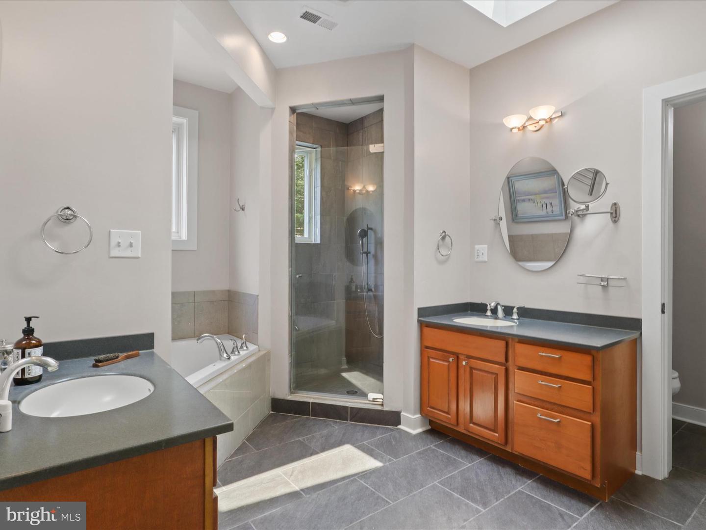 2646 WOODLEY PL, FALLS CHURCH, Virginia 22046, 5 Bedrooms Bedrooms, ,4 BathroomsBathrooms,Residential,For sale,2646 WOODLEY PL,VAFX2247296 MLS # VAFX2247296
