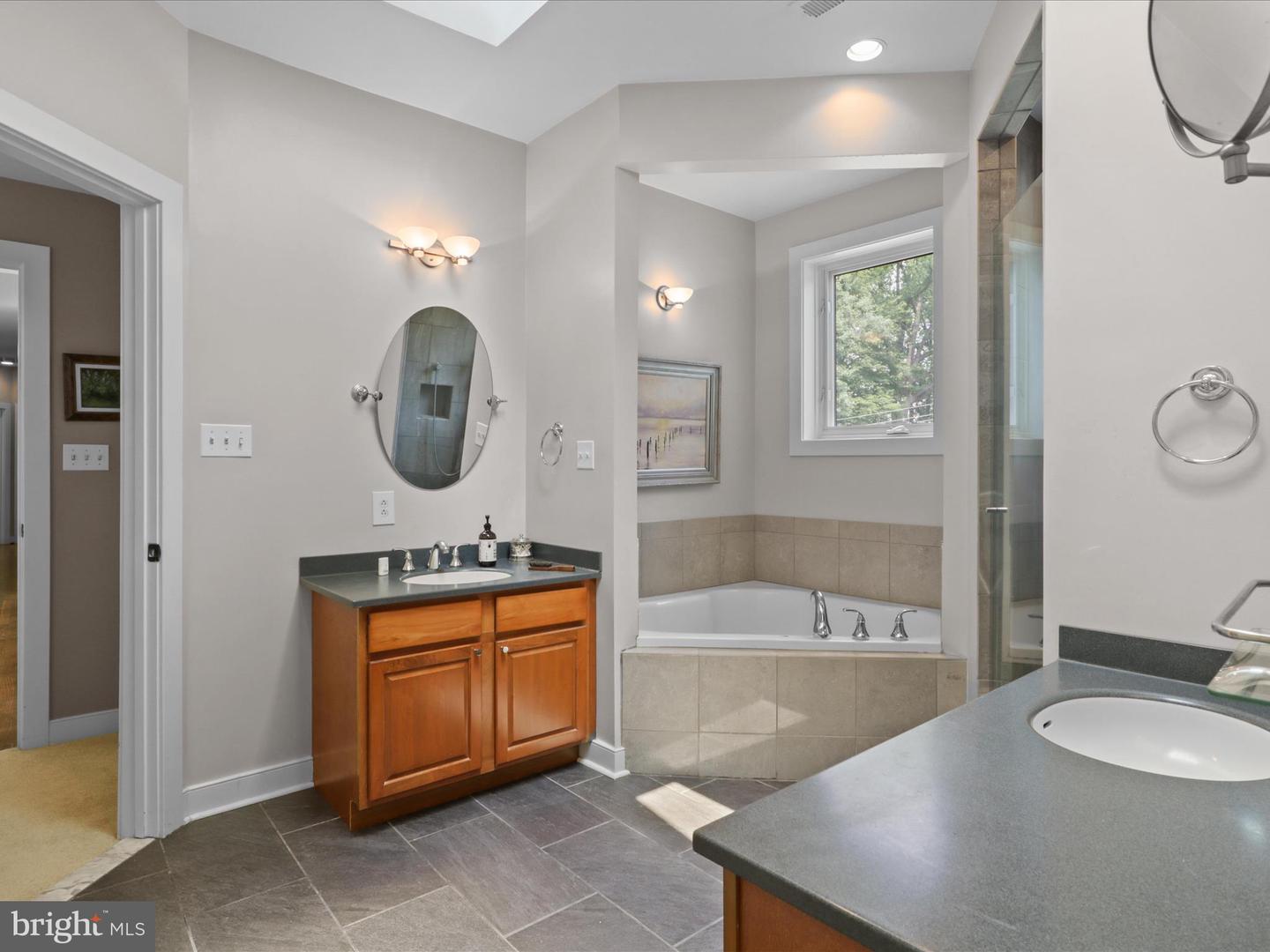 2646 WOODLEY PL, FALLS CHURCH, Virginia 22046, 5 Bedrooms Bedrooms, ,4 BathroomsBathrooms,Residential,For sale,2646 WOODLEY PL,VAFX2247296 MLS # VAFX2247296