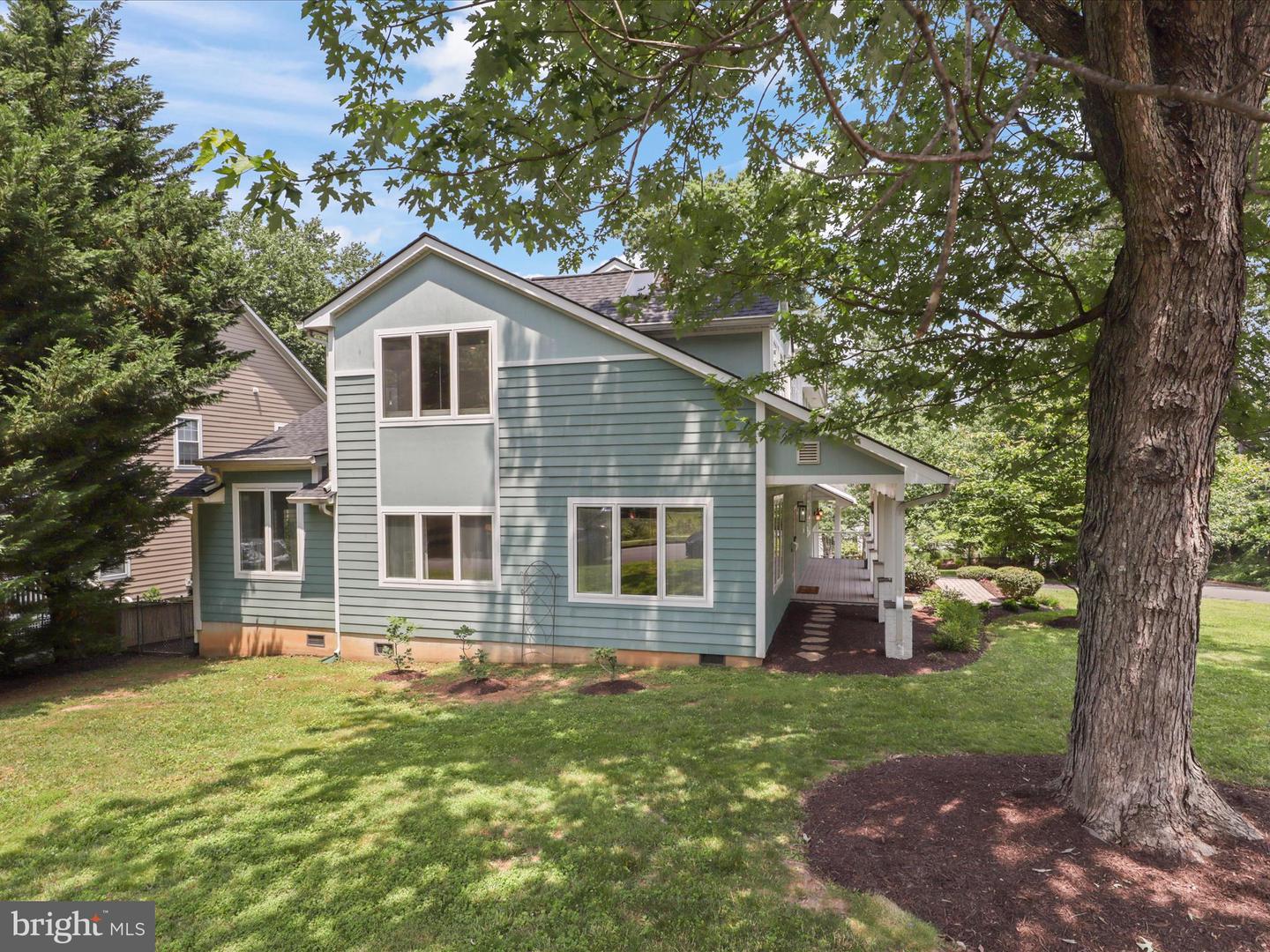 2646 WOODLEY PL, FALLS CHURCH, Virginia 22046, 5 Bedrooms Bedrooms, ,4 BathroomsBathrooms,Residential,For sale,2646 WOODLEY PL,VAFX2247296 MLS # VAFX2247296
