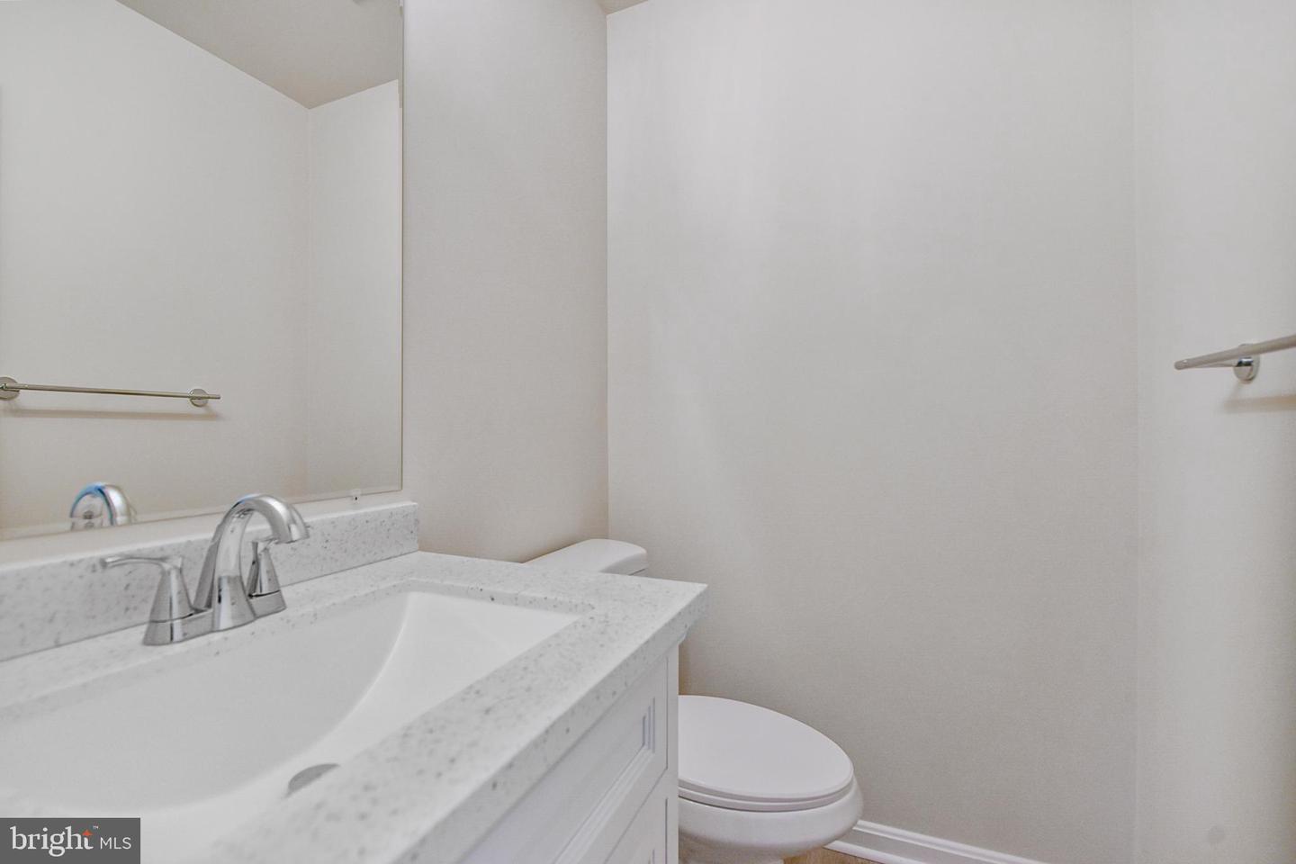 982 BRANCH DR, HERNDON, Virginia 20170, 4 Bedrooms Bedrooms, ,3 BathroomsBathrooms,Residential,For sale,982 BRANCH DR,VAFX2247308 MLS # VAFX2247308