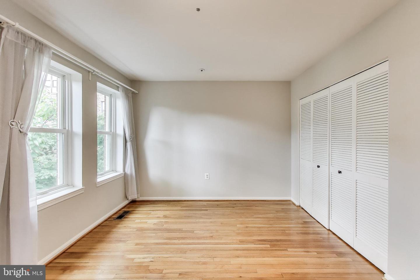 763 3RD ST NE, WASHINGTON, District Of Columbia 20002, 3 Bedrooms Bedrooms, ,2 BathroomsBathrooms,Residential,For sale,763 3RD ST NE,DCDC2205616 MLS # DCDC2205616