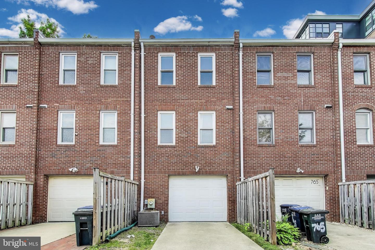 763 3RD ST NE, WASHINGTON, District Of Columbia 20002, 3 Bedrooms Bedrooms, ,2 BathroomsBathrooms,Residential,For sale,763 3RD ST NE,DCDC2205616 MLS # DCDC2205616