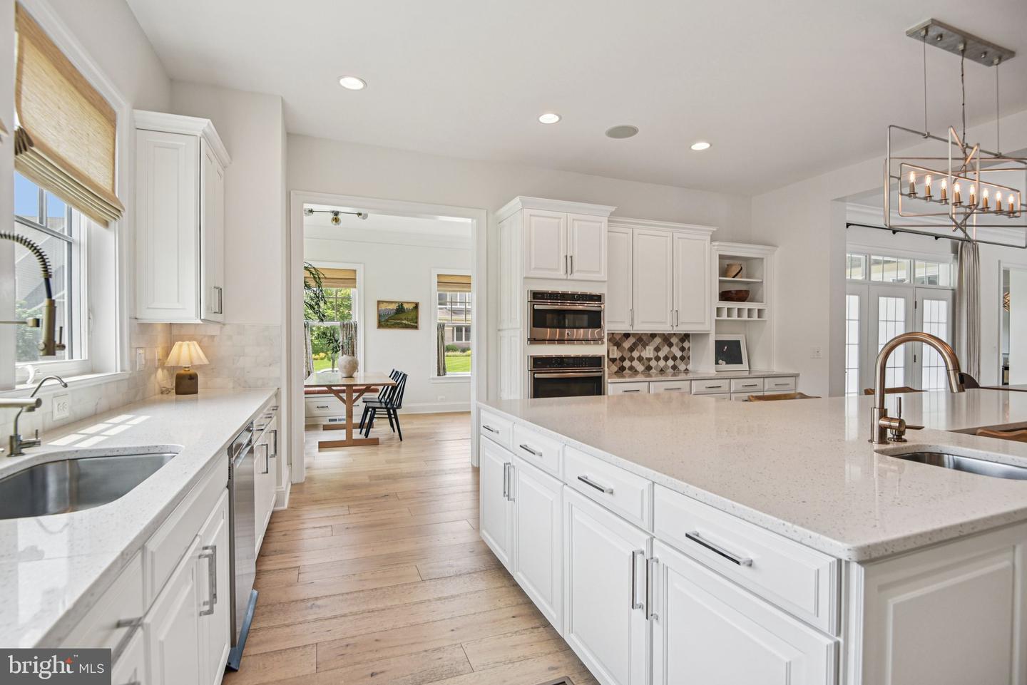 41550 HEPATICA CT, ASHBURN, Virginia 20148, 5 Bedrooms Bedrooms, ,5 BathroomsBathrooms,Residential,For sale,41550 HEPATICA CT,VALO2099522 MLS # VALO2099522