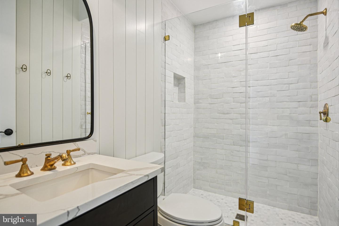 41550 HEPATICA CT, ASHBURN, Virginia 20148, 5 Bedrooms Bedrooms, ,5 BathroomsBathrooms,Residential,For sale,41550 HEPATICA CT,VALO2099522 MLS # VALO2099522