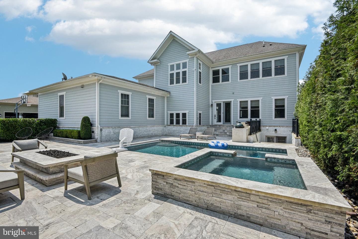 41550 HEPATICA CT, ASHBURN, Virginia 20148, 5 Bedrooms Bedrooms, ,5 BathroomsBathrooms,Residential,For sale,41550 HEPATICA CT,VALO2099522 MLS # VALO2099522