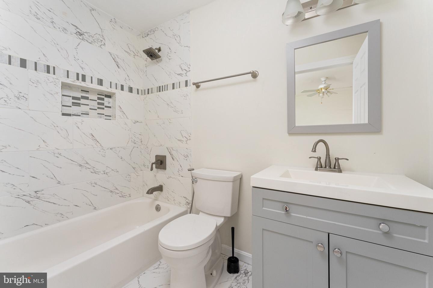7412 KALLENBURG CT, MANASSAS, Virginia 20111, 6 Bedrooms Bedrooms, ,5 BathroomsBathrooms,Residential,For sale,7412 KALLENBURG CT,VAPW2097038 MLS # VAPW2097038