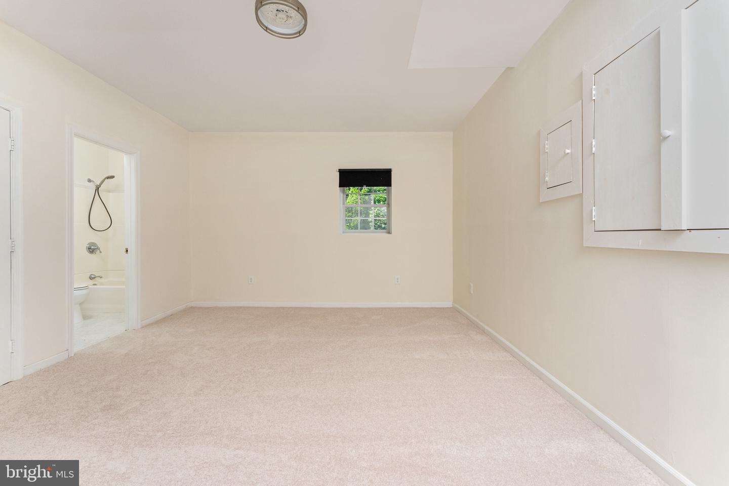 7412 KALLENBURG CT, MANASSAS, Virginia 20111, 6 Bedrooms Bedrooms, ,5 BathroomsBathrooms,Residential,For sale,7412 KALLENBURG CT,VAPW2097038 MLS # VAPW2097038