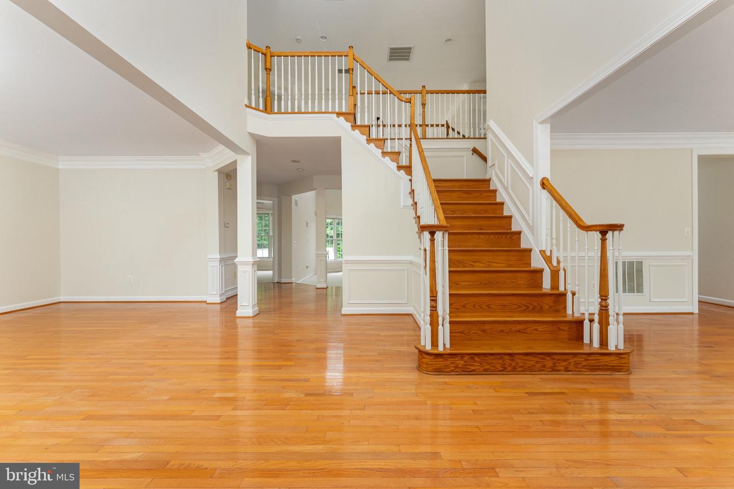 7412 KALLENBURG CT, MANASSAS, Virginia 20111, 6 Bedrooms Bedrooms, ,5 BathroomsBathrooms,Residential,For sale,7412 KALLENBURG CT,VAPW2097038 MLS # VAPW2097038