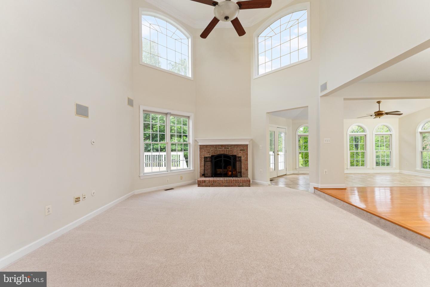 7412 KALLENBURG CT, MANASSAS, Virginia 20111, 6 Bedrooms Bedrooms, ,5 BathroomsBathrooms,Residential,For sale,7412 KALLENBURG CT,VAPW2097038 MLS # VAPW2097038
