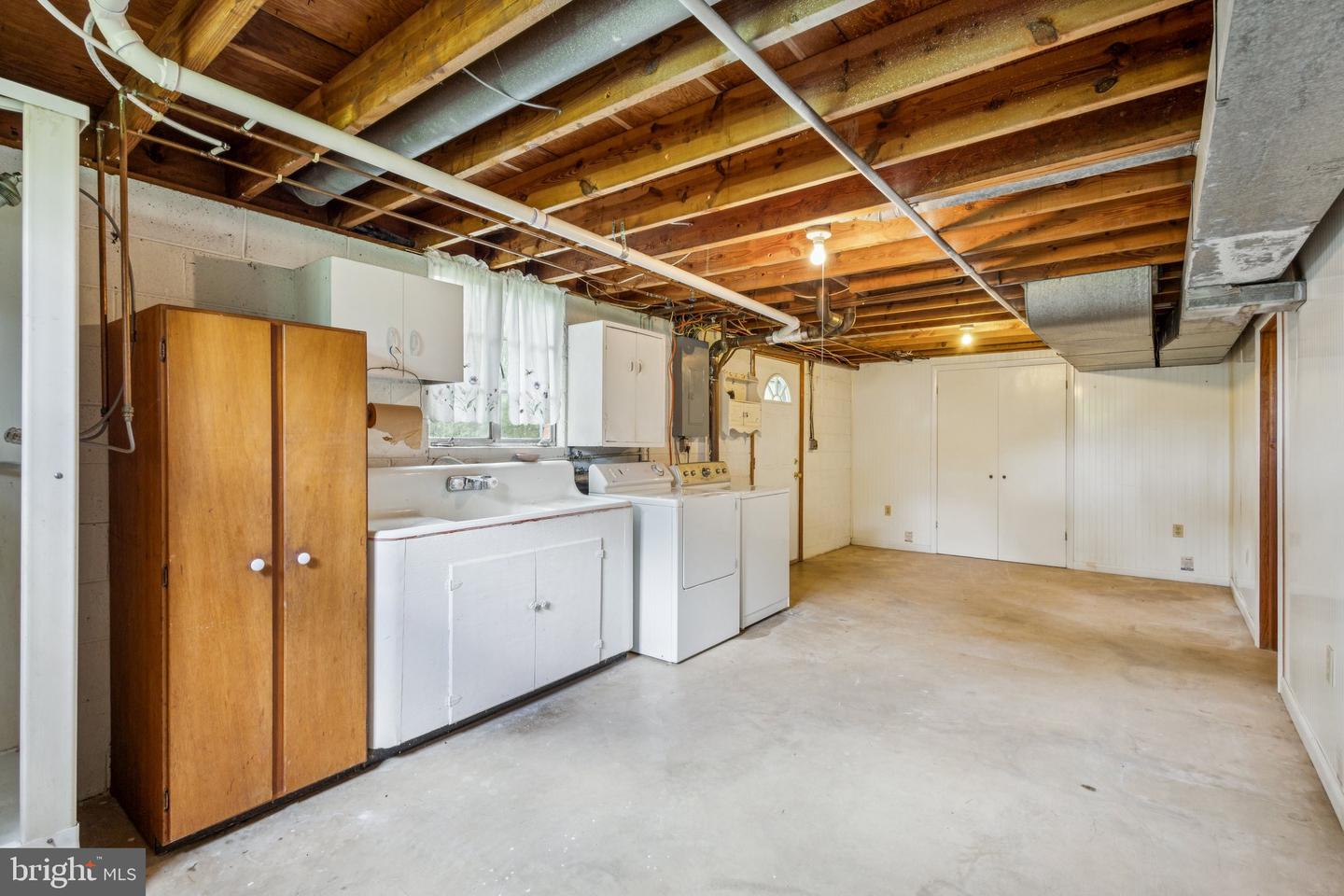 55 PEGS LN, FREDERICKSBURG, Virginia 22405, 3 Bedrooms Bedrooms, ,1 BathroomBathrooms,Residential,For sale,55 PEGS LN,VAST2039824 MLS # VAST2039824