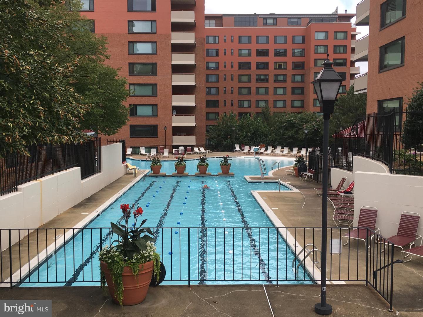 1121 ARLINGTON BLVD #708, ARLINGTON, Virginia 22209, 1 Bedroom Bedrooms, ,1 BathroomBathrooms,Residential,For sale,1121 ARLINGTON BLVD #708,VAAR2059210 MLS # VAAR2059210