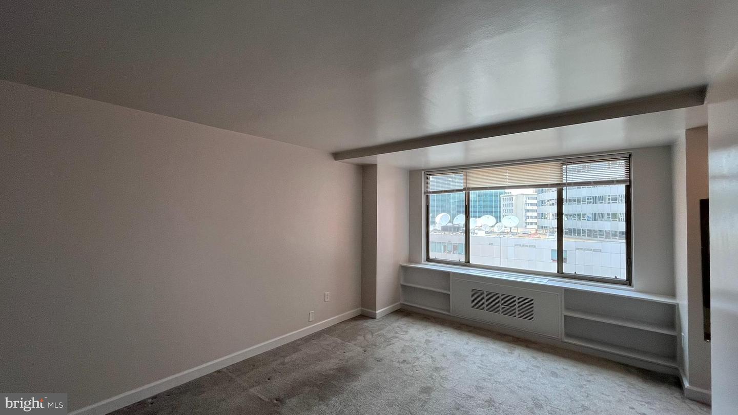 1121 ARLINGTON BLVD #708, ARLINGTON, Virginia 22209, 1 Bedroom Bedrooms, ,1 BathroomBathrooms,Residential,For sale,1121 ARLINGTON BLVD #708,VAAR2059210 MLS # VAAR2059210
