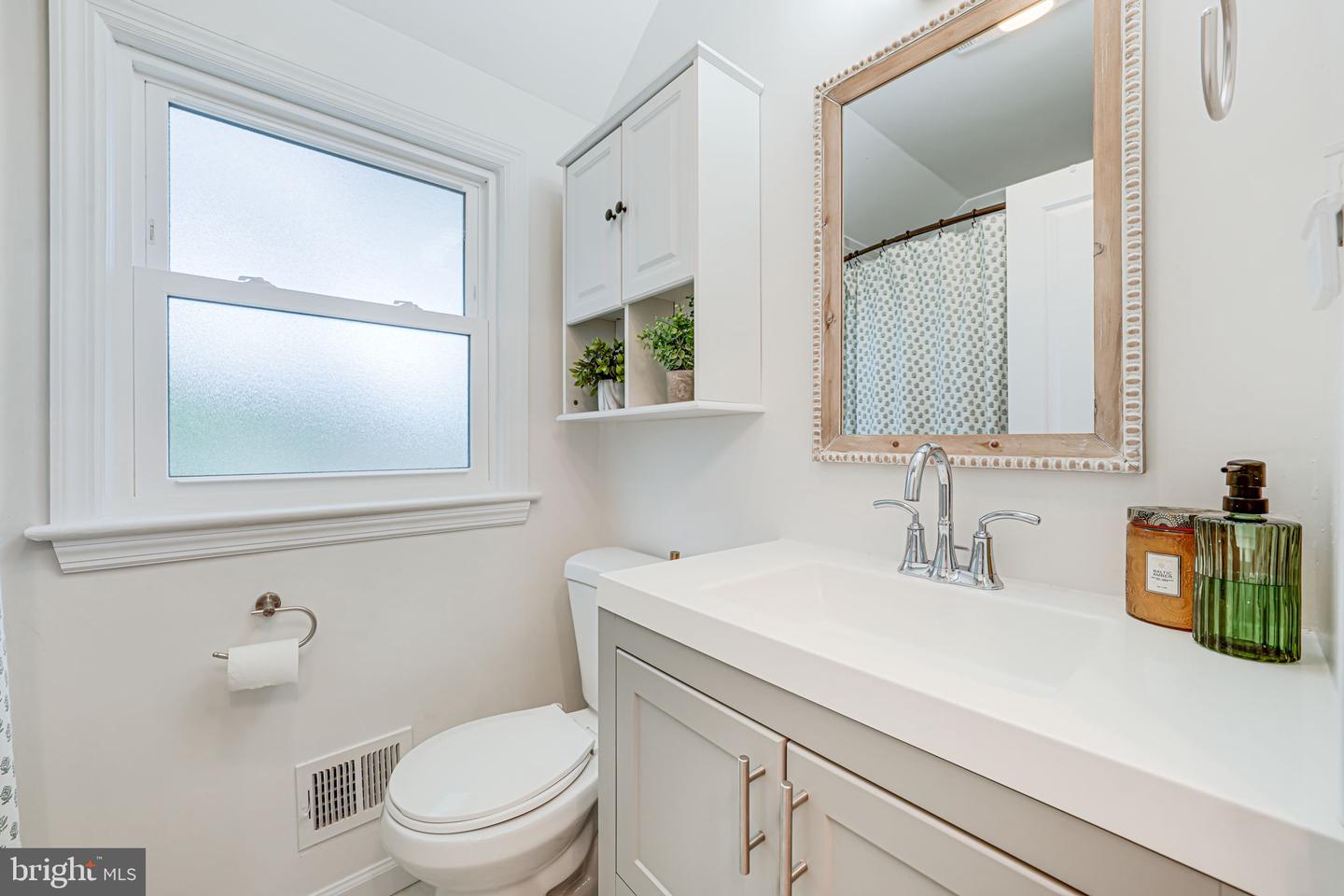 1615 WEBSTER ST NE, WASHINGTON, District Of Columbia 20017, 3 Bedrooms Bedrooms, ,2 BathroomsBathrooms,Residential,For sale,1615 WEBSTER ST NE,DCDC2205786 MLS # DCDC2205786