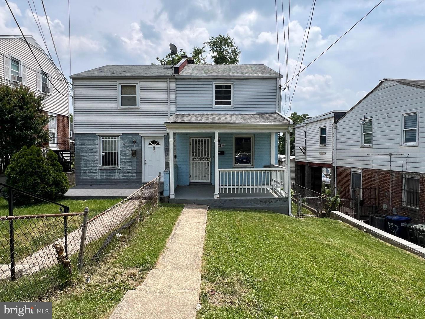 829 50TH PL NE, WASHINGTON, District Of Columbia 20019, 2 Bedrooms Bedrooms, ,1 BathroomBathrooms,Residential,For sale,829 50TH PL NE,DCDC2205798 MLS # DCDC2205798