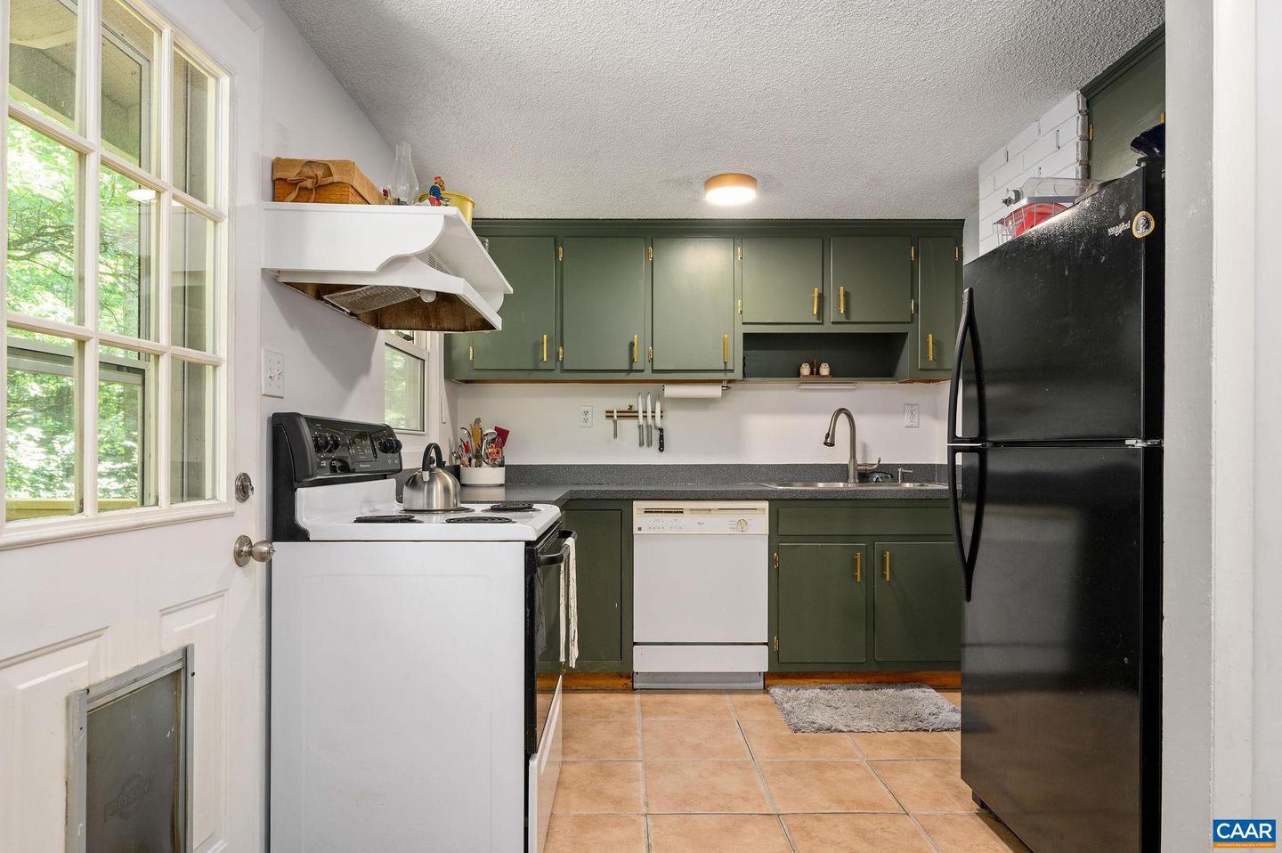 1092 SLATE HILL DR, SCOTTSVILLE, Virginia 24590, 3 Bedrooms Bedrooms, ,2 BathroomsBathrooms,Residential,For sale,1092 SLATE HILL DR,665717 MLS # 665717