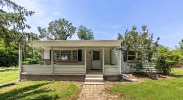 204 SKYVIEW LN, ARODA, Virginia 22709, 2 Bedrooms Bedrooms, ,1 BathroomBathrooms,Residential,For sale,204 SKYVIEW LN,VAMA2002298 MLS # VAMA2002298