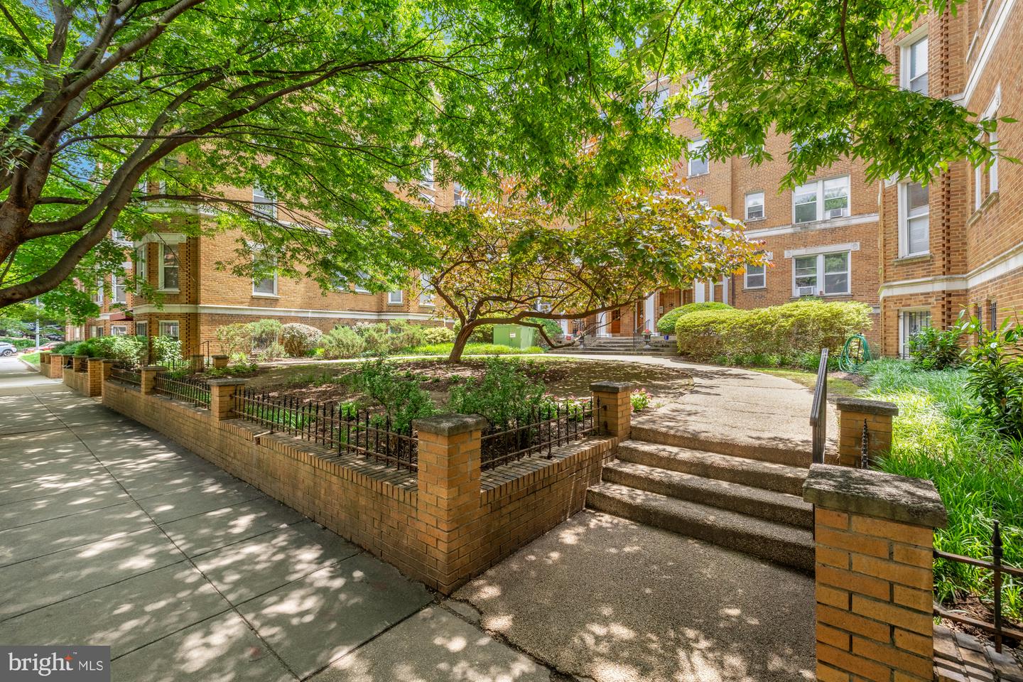1820 CLYDESDALE PL NW #309, WASHINGTON, District Of Columbia 20009, ,1 BathroomBathrooms,Residential,For sale,1820 CLYDESDALE PL NW #309,DCDC2205864 MLS # DCDC2205864