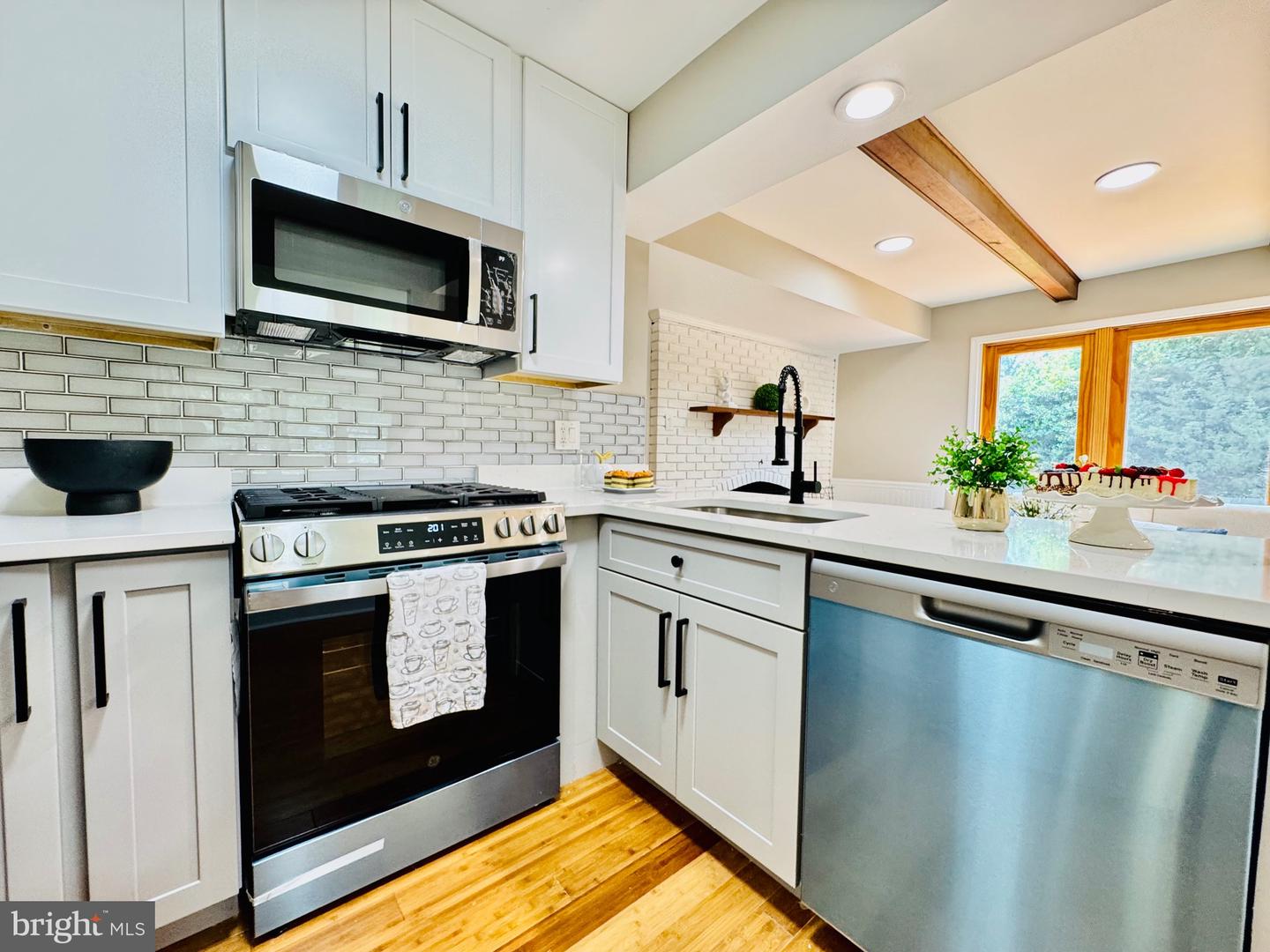 5933 WESTRIDGE CT, ALEXANDRIA, Virginia 22310, 3 Bedrooms Bedrooms, ,2 BathroomsBathrooms,Residential,For sale,5933 WESTRIDGE CT,VAFX2247640 MLS # VAFX2247640