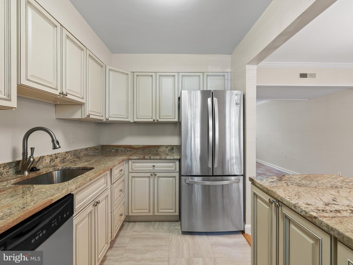 1515 BELLE VIEW BLVD #A1, ALEXANDRIA, Virginia 22307, 1 Bedroom Bedrooms, ,1 BathroomBathrooms,Residential,For sale,1515 BELLE VIEW BLVD #A1,VAFX2247608 MLS # VAFX2247608