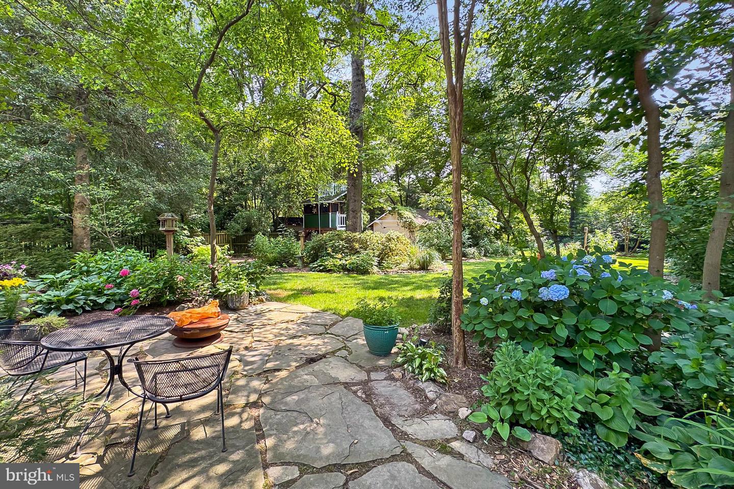 3132 HOLMES RUN RD, FALLS CHURCH, Virginia 22042, 4 Bedrooms Bedrooms, ,2 BathroomsBathrooms,Residential,For sale,3132 HOLMES RUN RD,VAFX2247612 MLS # VAFX2247612
