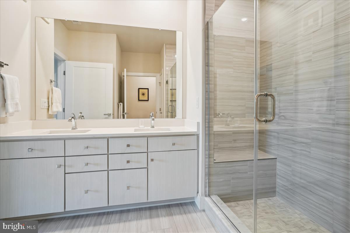 1761 OLD MEADOW RD #412, MCLEAN, Virginia 22102, 2 Bedrooms Bedrooms, ,2 BathroomsBathrooms,Residential,For sale,1761 OLD MEADOW RD #412,VAFX2247648 MLS # VAFX2247648