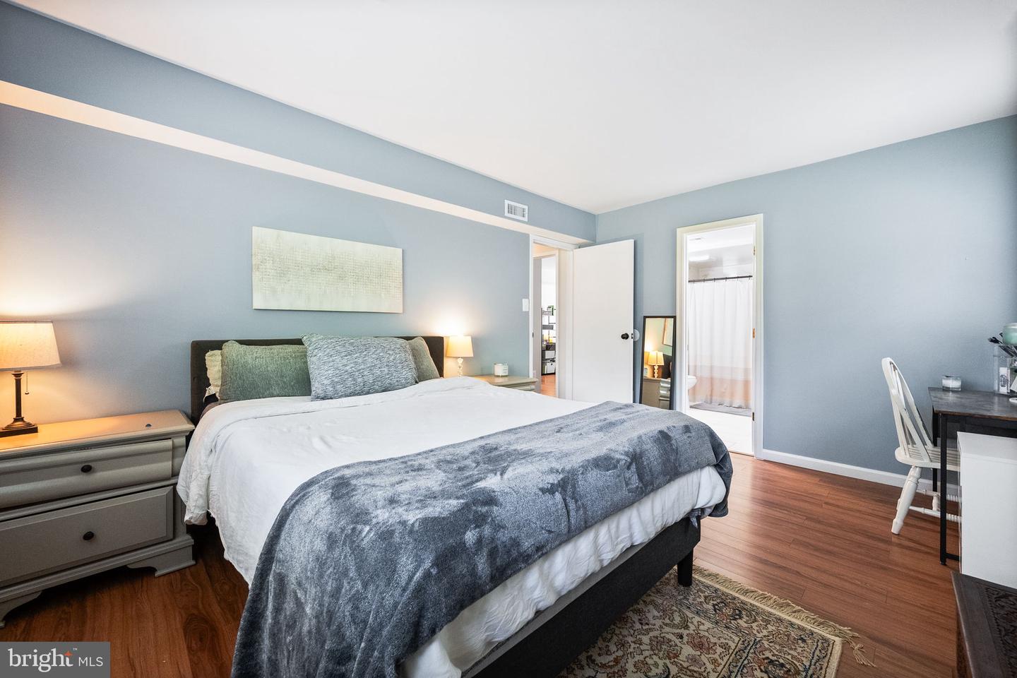 2074 ROYAL FERN CT #1C, RESTON, Virginia 20191, 3 Bedrooms Bedrooms, ,2 BathroomsBathrooms,Residential,For sale,2074 ROYAL FERN CT #1C,VAFX2247650 MLS # VAFX2247650