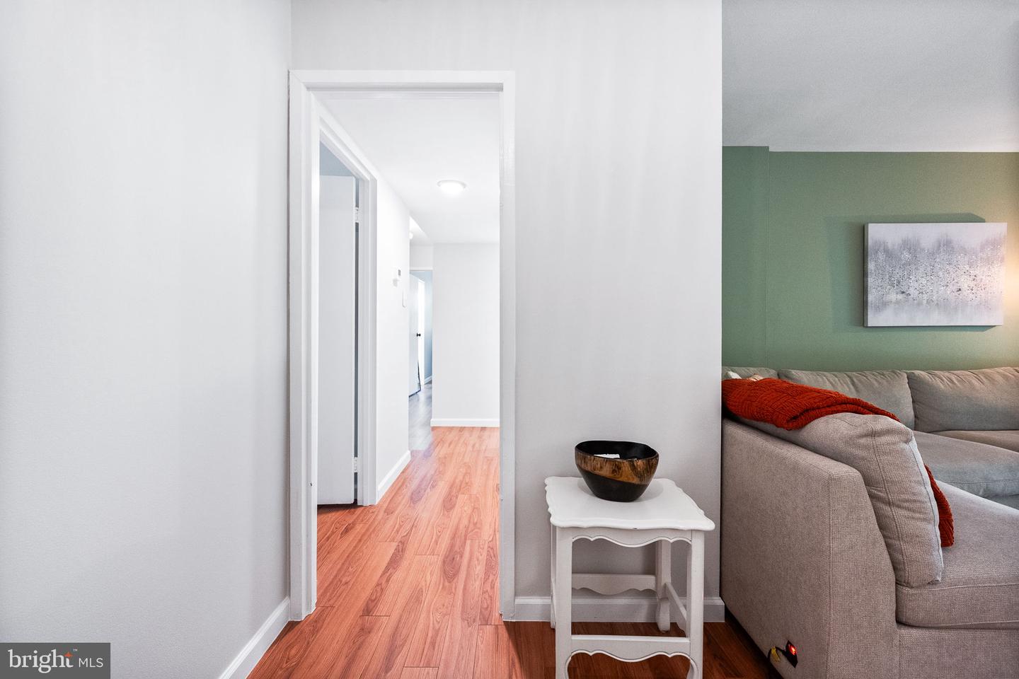 2074 ROYAL FERN CT #1C, RESTON, Virginia 20191, 3 Bedrooms Bedrooms, ,2 BathroomsBathrooms,Residential,For sale,2074 ROYAL FERN CT #1C,VAFX2247650 MLS # VAFX2247650